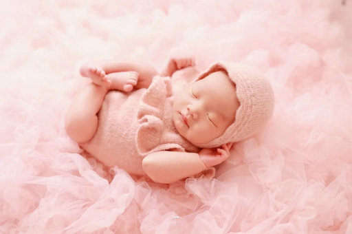 黄冈宝宝几个月可以抬头 黄冈宝宝几个月可以抬头